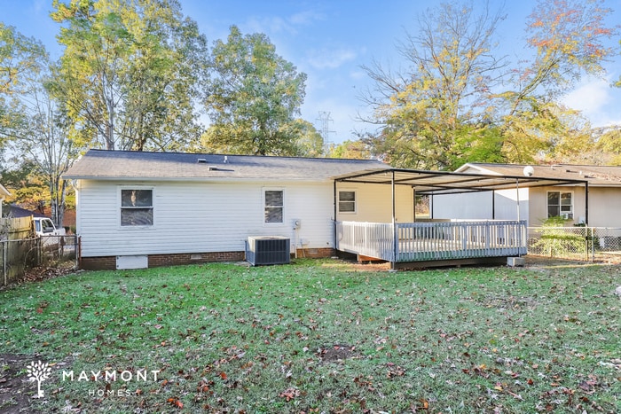 Building Photo - 4232 Romaine St