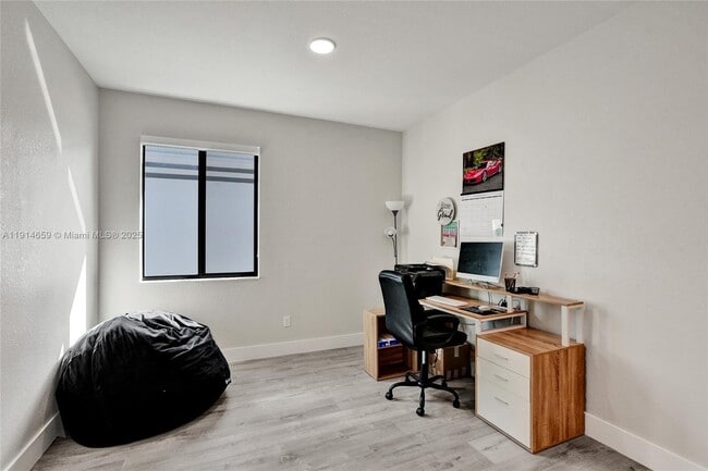 Building Photo - 10795 Oceano Wy