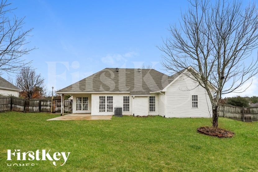 Building Photo - 609 Camden Cove Ln