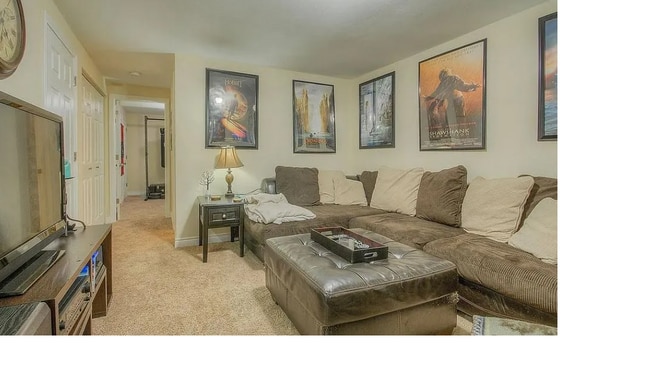 Building Photo - 13963 E Jewell Ave