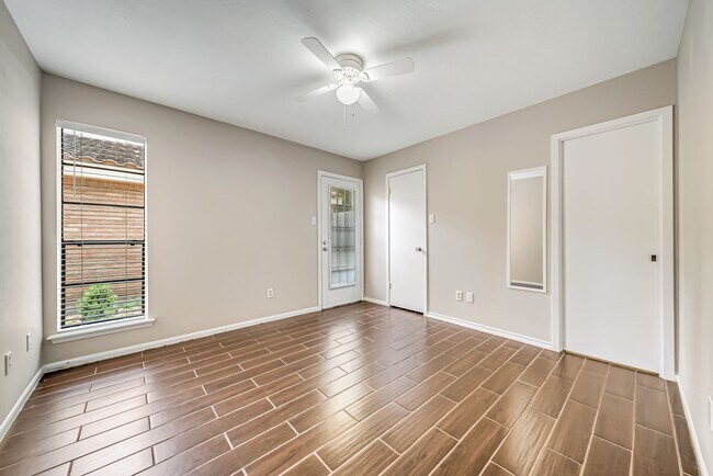 Building Photo - 12038 Texas National Blvd