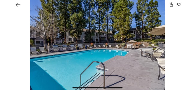 Building Photo - 15094 Avenida Venusto