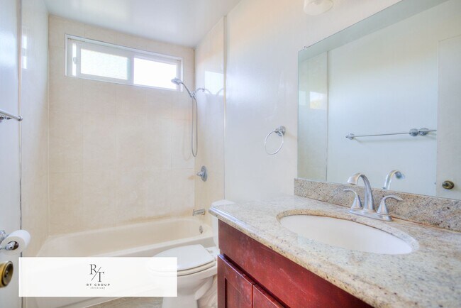 Building Photo - Walnut Valley Unified School District