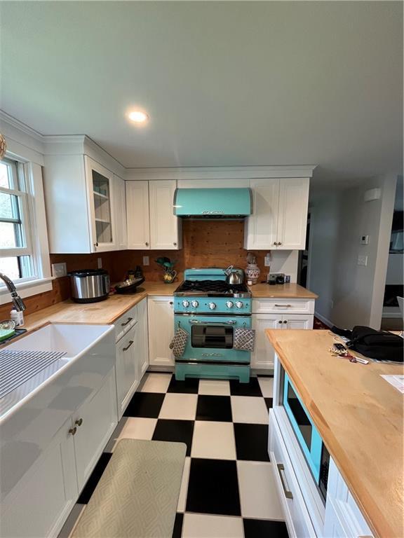 Building Photo - 19 Garfield St