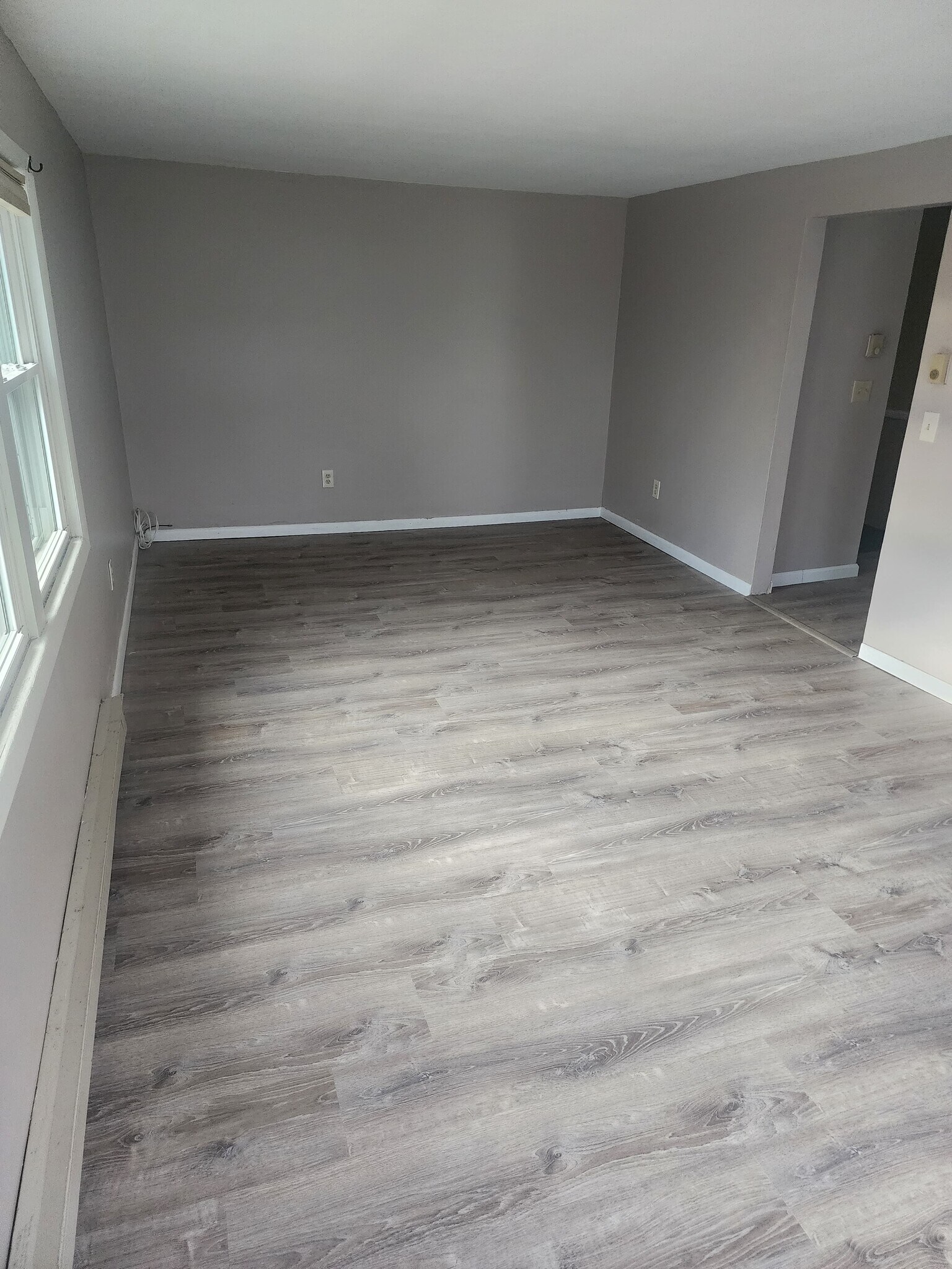 Building Photo - 3 Chatham St