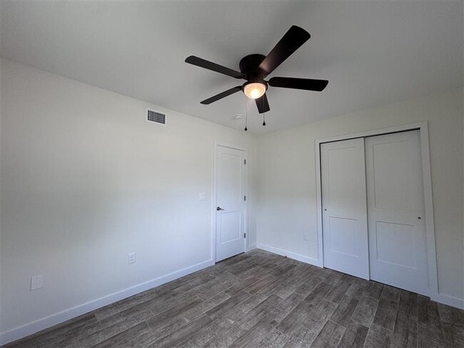 Building Photo - 1258 Barbara Dr