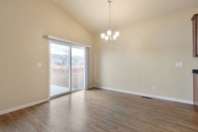 Building Photo - Spacious Modern 5-Bedroom Ranch Home in Hidden Valley Farm