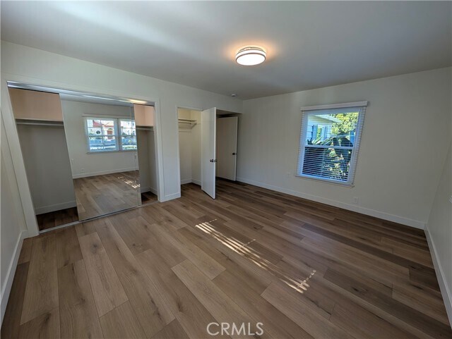 Building Photo - 1921 6th Ave