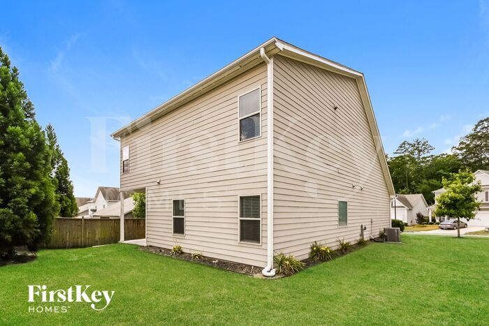Building Photo - 136 Prominence Ct