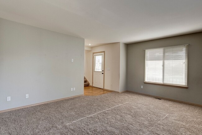 Building Photo - 3 Bedroom in Shannon Forest