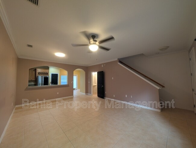 Building Photo - 14120 Oakham St