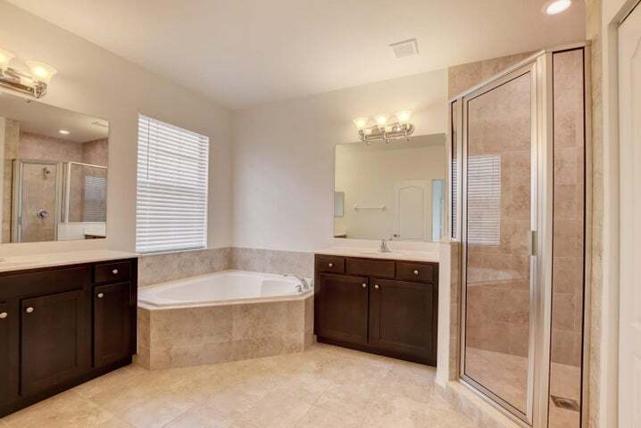Building Photo - 8861 Sea Chase Dr