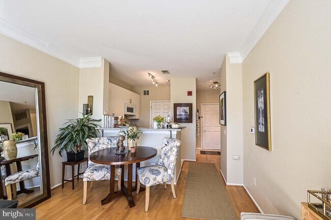 Building Photo - 1570 Spring Gate Dr.