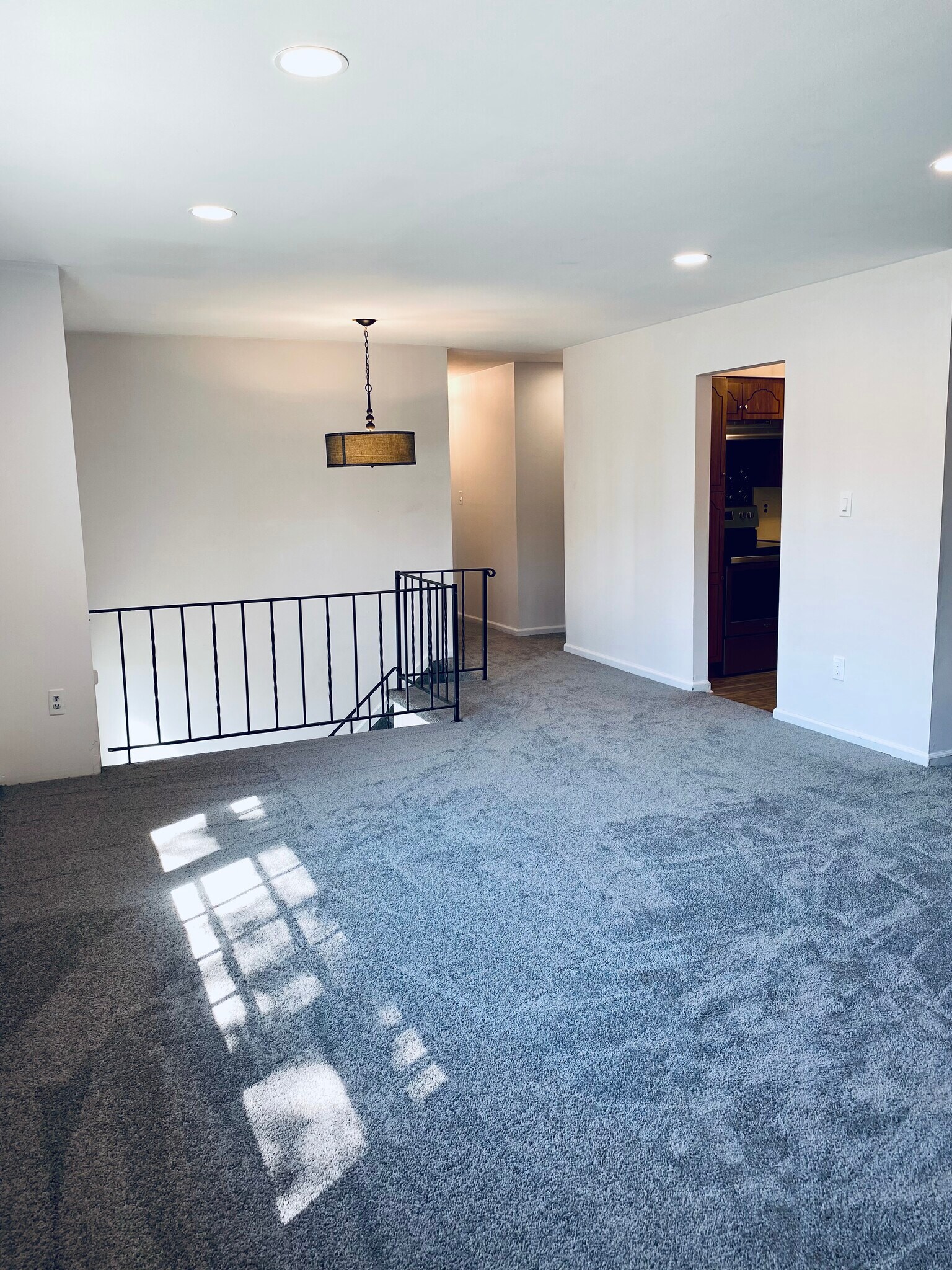 Building Photo - 17 Aldrich St