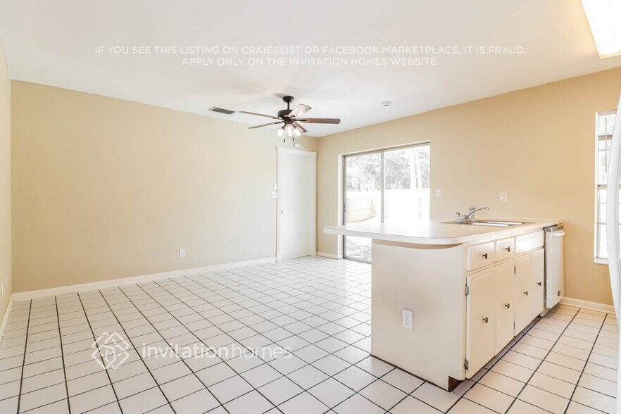 Building Photo - 2092 59th Way N