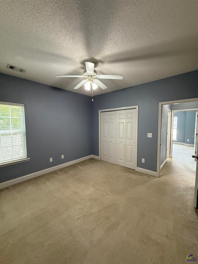Building Photo - 106 Haven Crest