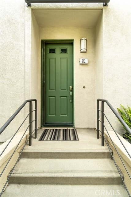 Building Photo - 21 Vantis Dr