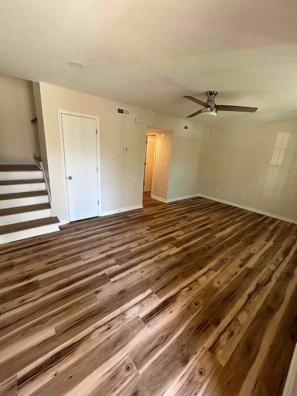 Building Photo - 1021 Hunters Trce