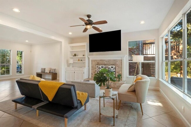 Building Photo - 3913 Caney Creek Rd