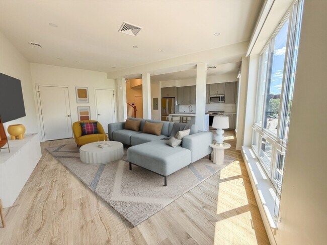 Building Photo - 500 Talbot Ave