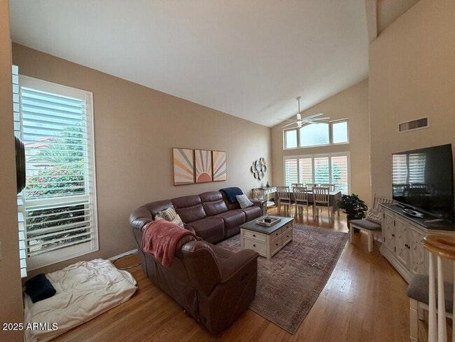 Building Photo - 9216 S 47th Pl