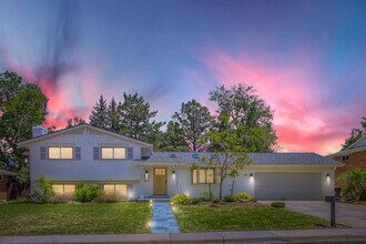 Building Photo - South Boulder Stunner | Fully Remodeled 4BD Retreat with Incredible Backyard - Available August 1!