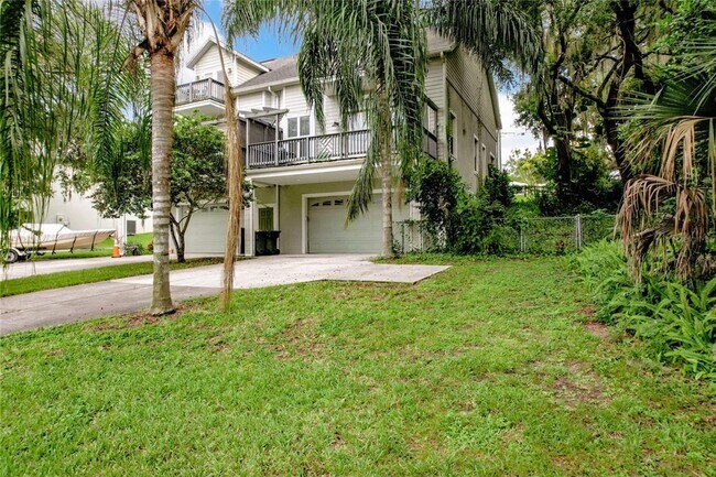Building Photo - 132 Orange Ave