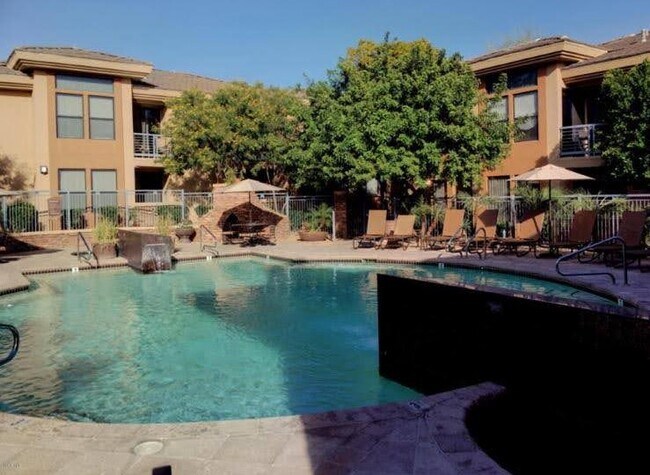 Building Photo - 6900 E Princess Dr