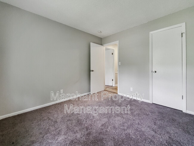 Building Photo - 719 Amy Gray Street