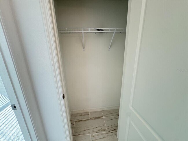 Building Photo - 279 Sunfish Dr