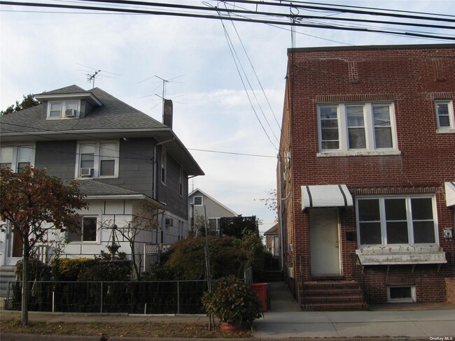 Primary Photo - 152 Garfield Ave