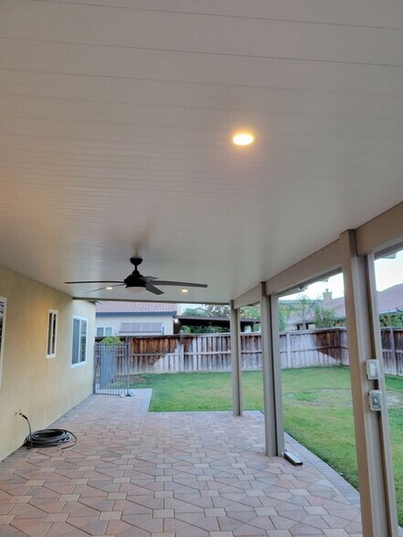 Building Photo - 2274 Purple Finch Ct