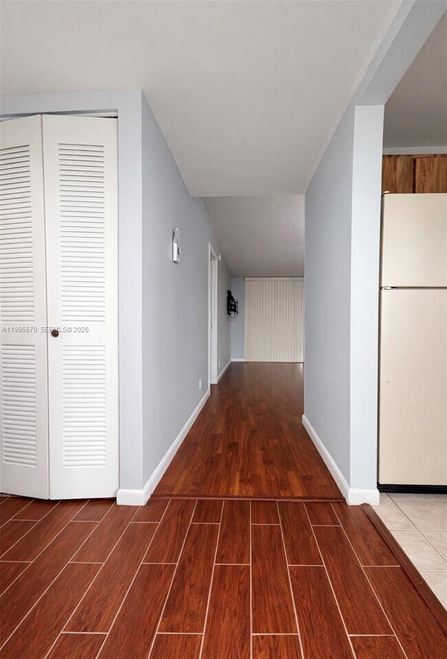 Building Photo - 3121 NW 47th Terrace