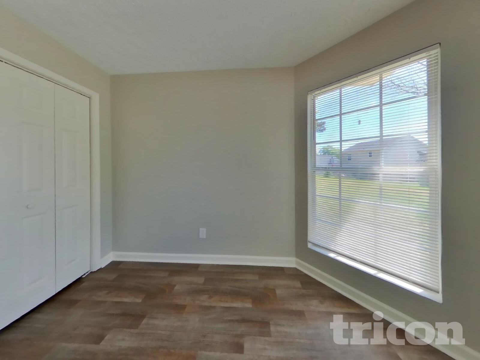 Building Photo - 205 Inverness Trce