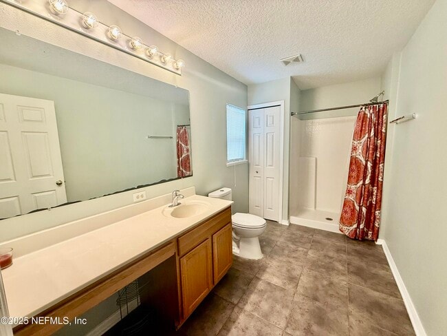 Building Photo - 76466 Longleaf Loop