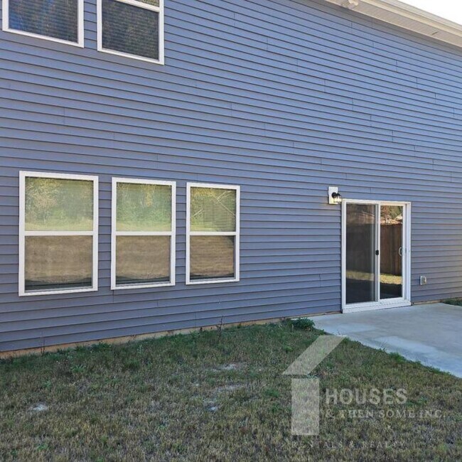 Building Photo - 185 Vickery Rd