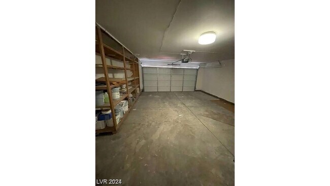 Building Photo - 3955 Ventura Way