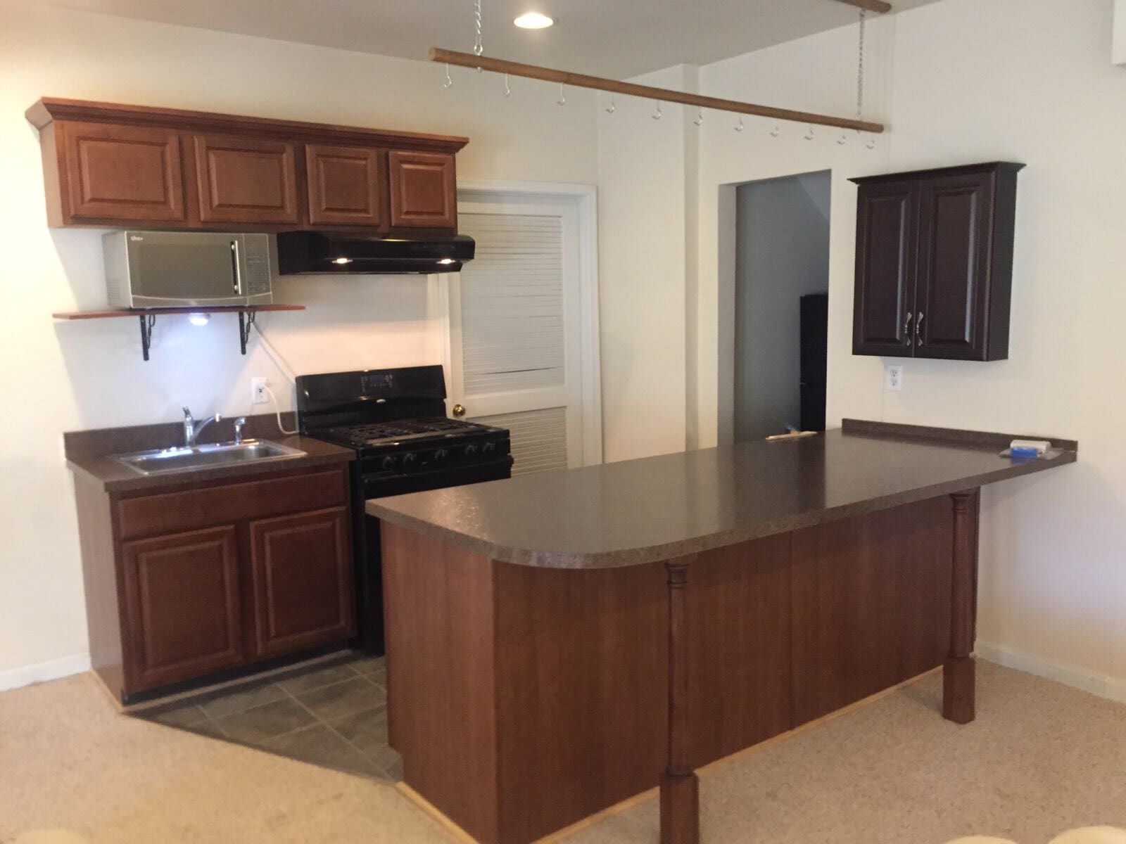 Kitchen area - 1606 Rising Ridge Rd