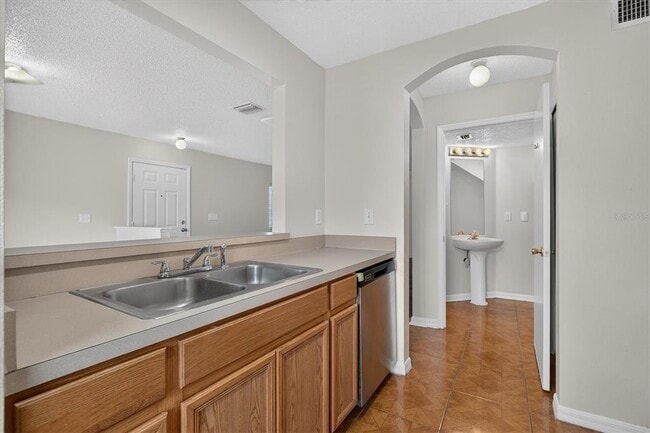 Building Photo - 4110 Waterside Island Ct