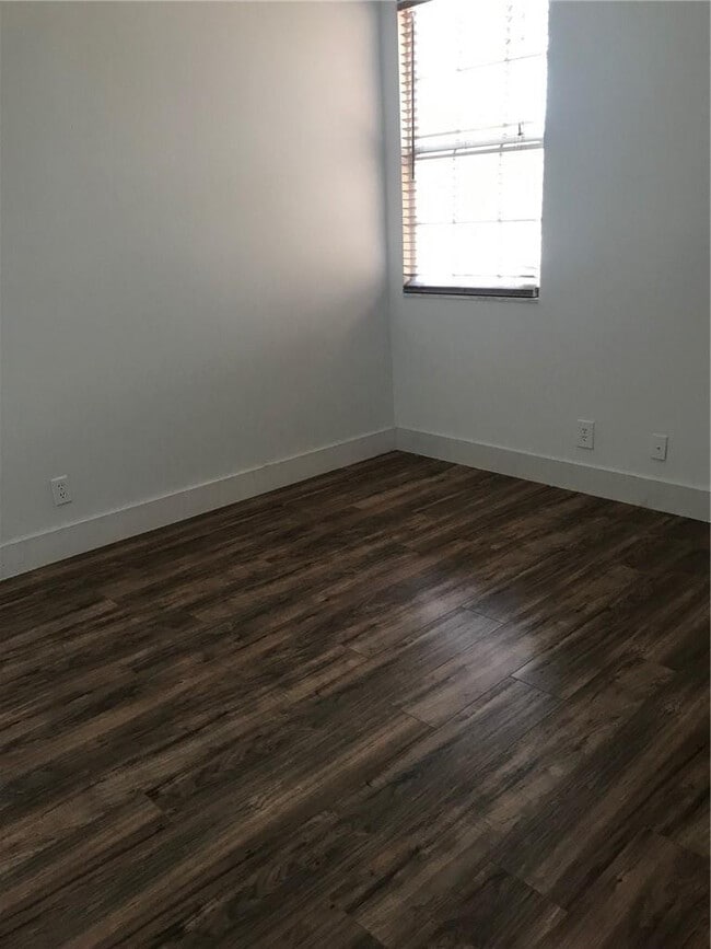 Building Photo - 1489 Barcelona Way