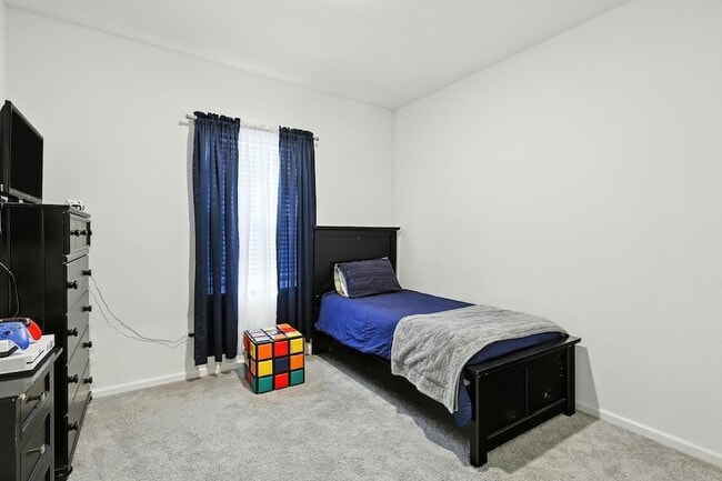 Building Photo - 5830 Capri Frst Dr