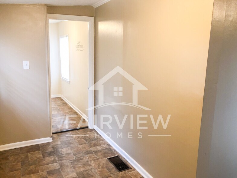 Hallway - 3520 Demott St