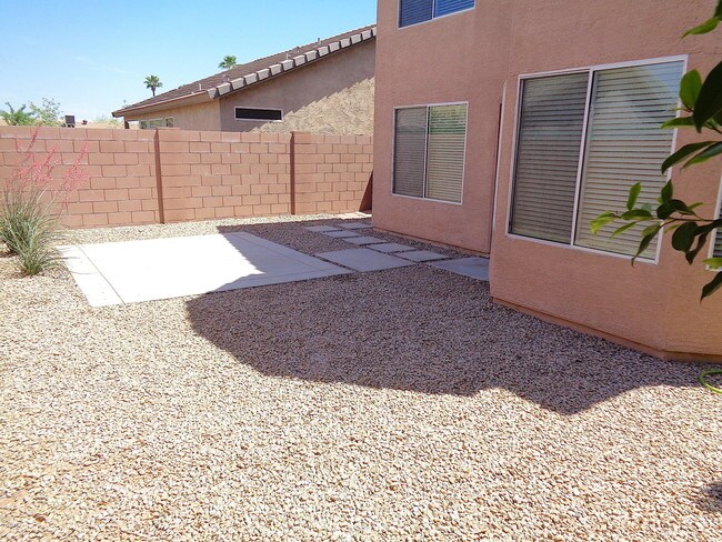 Building Photo - 4106 E Chambers St