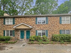 Building Photo - 3015 Spruce Cir