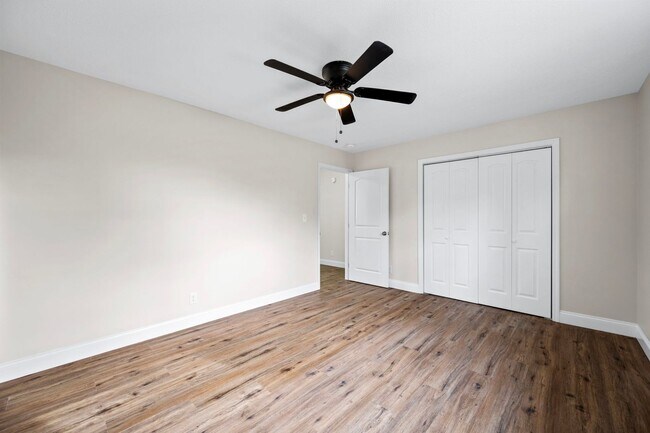 Building Photo - 3334 Gundy Dr