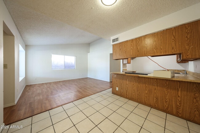 Building Photo - 3238 E Calypso Ave
