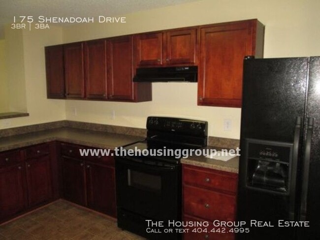 Building Photo - New Listing in Riverdale/Clayton County