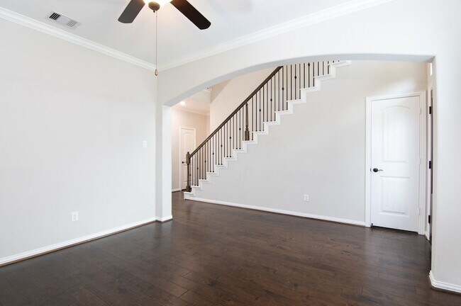 Building Photo - 14607 W Bekapark Ct