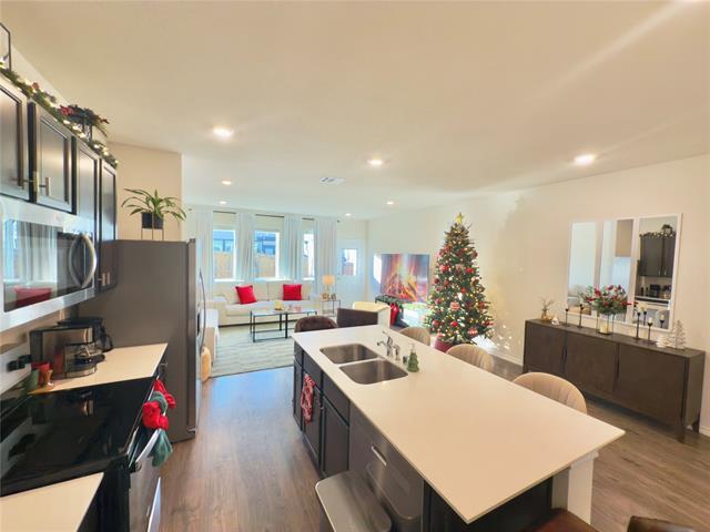 Building Photo - 6000 Holly Spg Rd