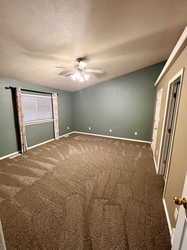 Building Photo - 4208 Willow Canyon Dr